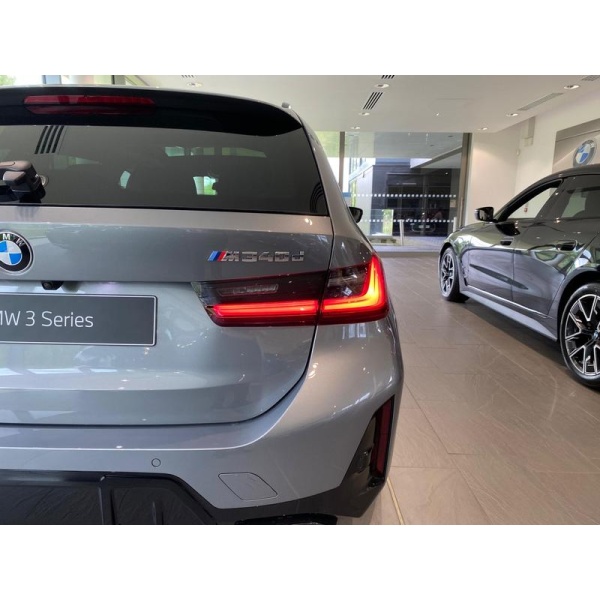 BMW 3 Series - 3.0 M340d MHT Touring Auto xDrive Euro 6 (s/s) 5dr