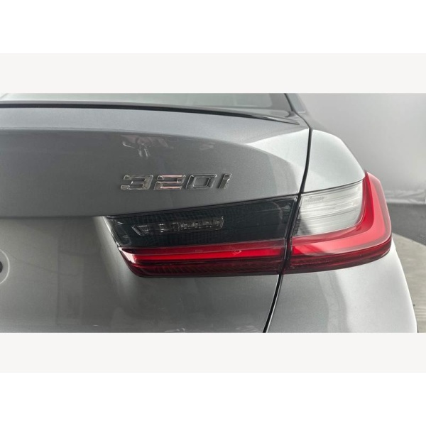 BMW 3 Series - 2.0 320i M Sport Auto Euro 6 (s/s) 4dr