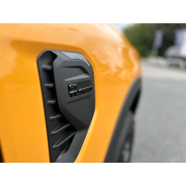 Ford Ranger - 2.0L 205PS 10SPD AUTO LIMITED POWER PACK 3 TOWBAR POWER ROLLER SHUTTER 20" ALLOYS