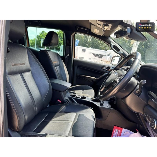 Ford Ranger - AUTOMATIC Crew Cab 4x4 Wildtrak 3.2L Leather Alloys Air Con Sensors Cruise