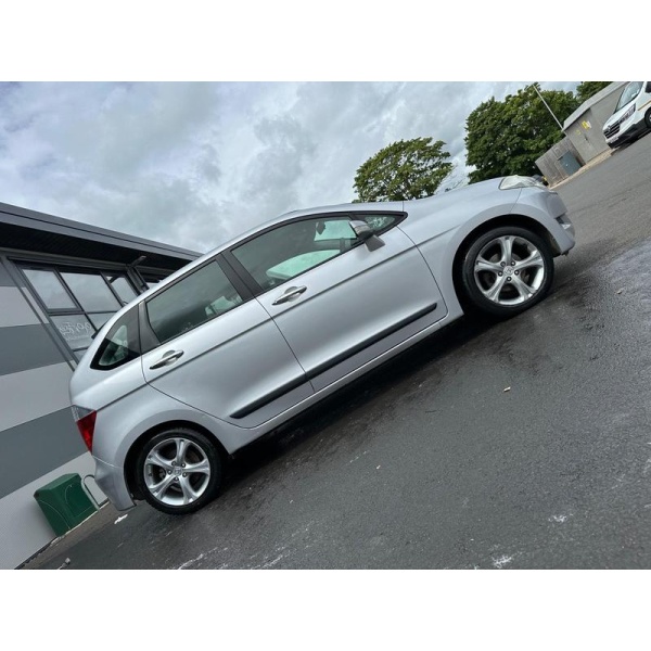 Honda Fr-v - 2.2 i-CDTi SE 5dr
