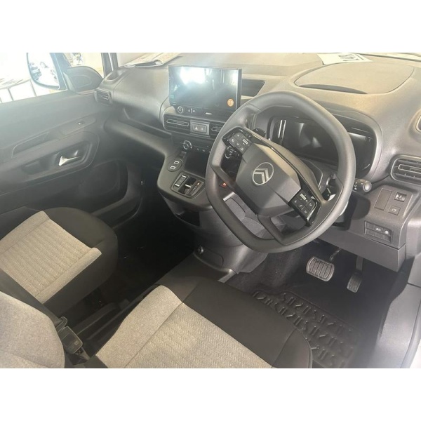 Citroen E-berlingo - 52kWh PLUS M XL MPV Auto 5dr (11kW Charger)