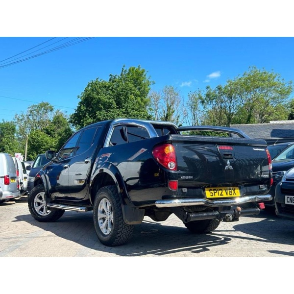 Mitsubishi L200 - 2.5 DI-D 4X4 WARRIOR LB DCB 175 BHP