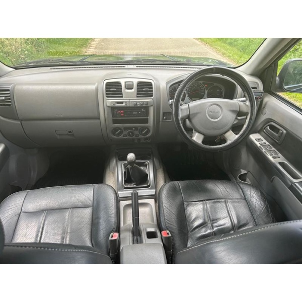 Isuzu Rodeo - 3.0 TD Denver Max LE Pickup 4dr Diesel Manual 4WD (243 g/km, 129 bhp)