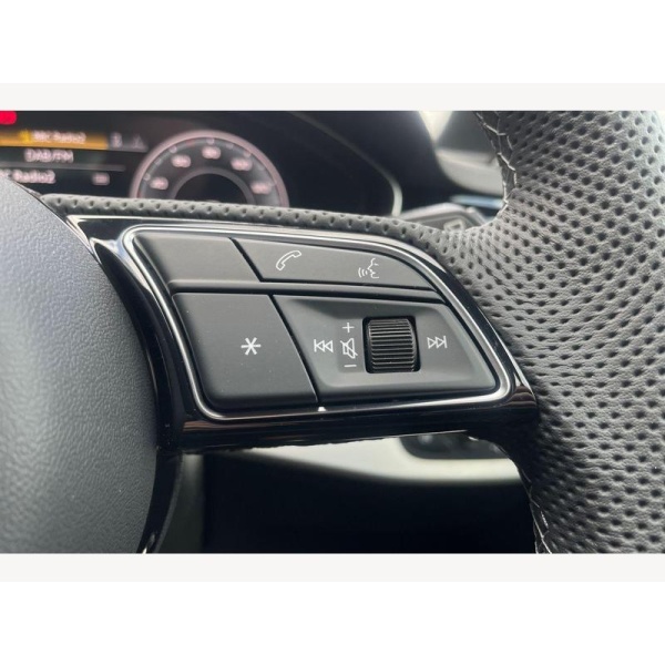 Audi A4 Avant - AUDI A4 Avant S line 35 TFSI 150 PS S tronic 2.0 5dr