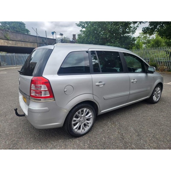 Vauxhall Zafira - 1.6 16V Active Plus MPV 5dr Petrol Manual Euro 4 (115 ps)