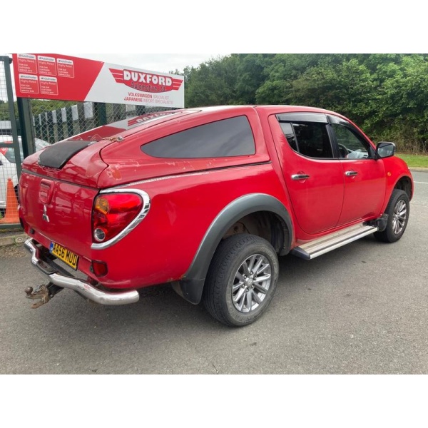 Mitsubishi L200 - 2.5 DI-D Animal Pickup 4dr Diesel Manual 4WD (236 g/km, 165 bhp)