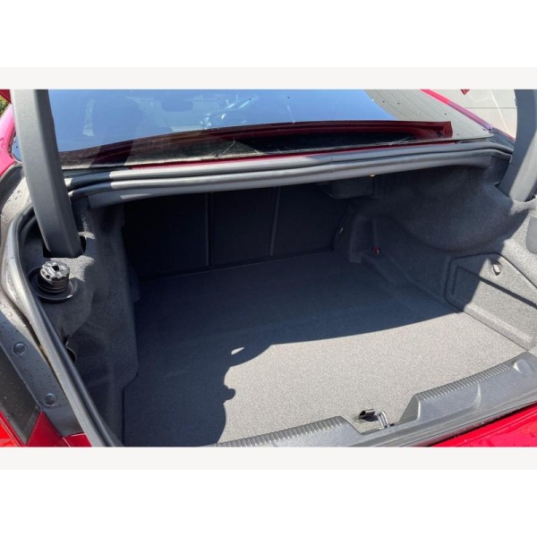 Jaguar XE - 2.0 D200 R-Dynamic SE Black 4dr Auto