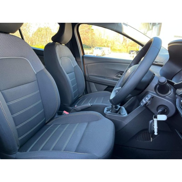 Dacia Sandero - Stepway Essential TCe 90 MY23 1.0 5dr