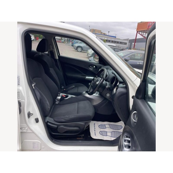 Nissan Juke - 1.6 Acenta Euro 5 5dr