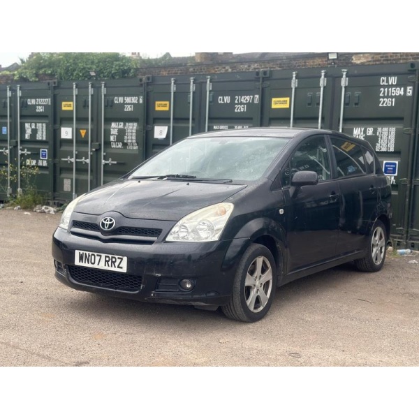 Toyota Corolla Verso - 1.8 VVT-i T3 5dr
