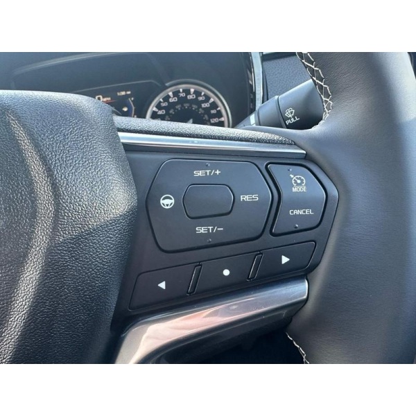 Isuzu D-max - 1.9 TD V-Cross Auto 4WD Euro 6 (s/s) 4dr