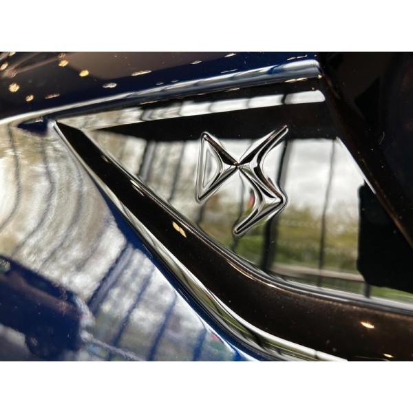 DS Automobiles DS 7 CROSSBACK - 1.5 BlueHDi Performance Line + Crossback EAT8 Euro 6 (s/s) 5dr
