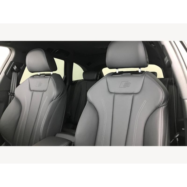 Audi A4 Avant - AUDI A4 Avant Black Edition 35 TFSI 150 PS S tronic 2.0 5dr