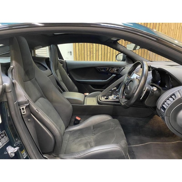 Jaguar F-type - 2.0i R-Dynamic Coupe 2dr Petrol Auto Euro 6 (s/s) (300 ps)