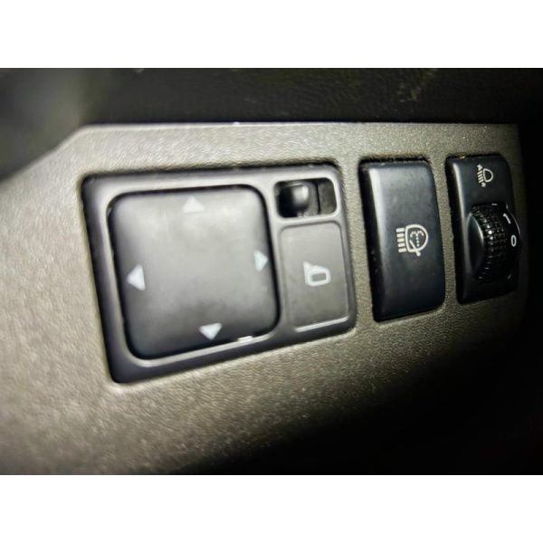 Nissan Navara - 2.5 dCi Outlaw Pickup 4dr Diesel Manual (226 g/km, 174 bhp)