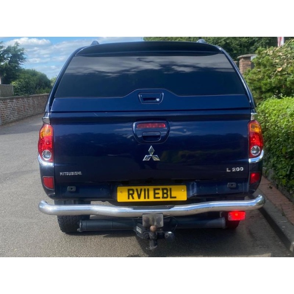 Mitsubishi L200 - 2.5 DI-D Barbarian Auto 4WD Euro 4 4dr (LB)