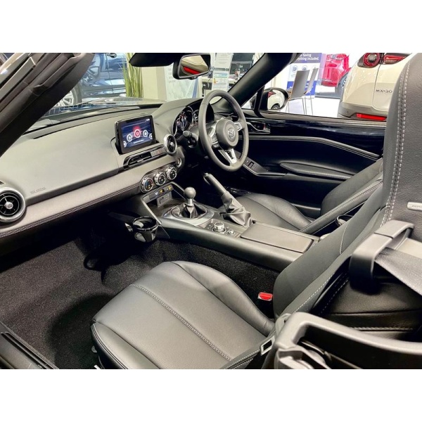 Mazda MX-5 - 2.0 SKYACTIV-G Exclusive-Line Euro 6 (s/s) 2dr