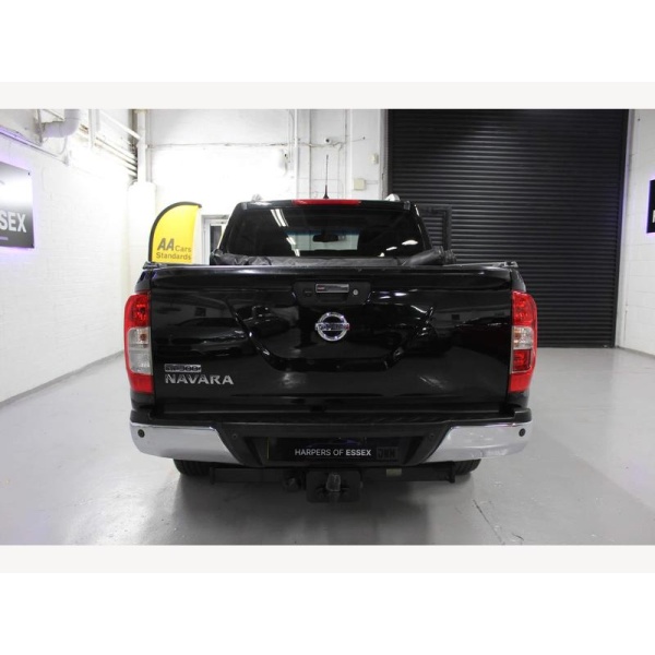 Nissan Navara - 2.3 dCi Tekna 4WD Euro 5 4dr