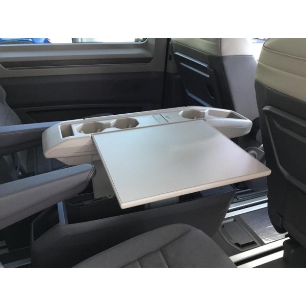 Volkswagen Multivan - 1.4 TSI 13kWh Style DSG L2 Euro 6 (s/s) 5dr