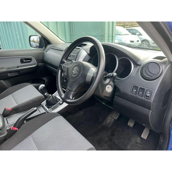 Suzuki Grand Vitara - 1.6 VVT + 4WD Euro 4 3dr