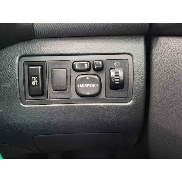 Toyota Avensis - 1.8 VVT-i TR 4dr