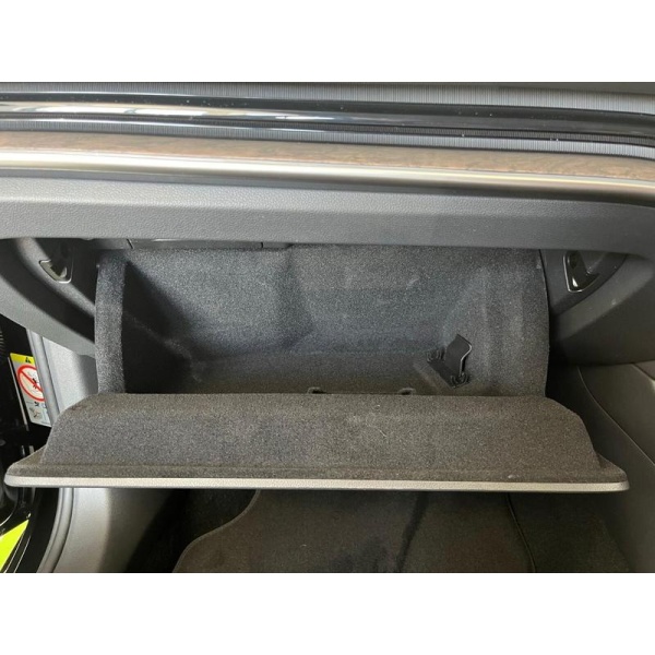 SKODA Superb - 2.0 TDI 193 Laurin + Klement 4X4 5dr DSG