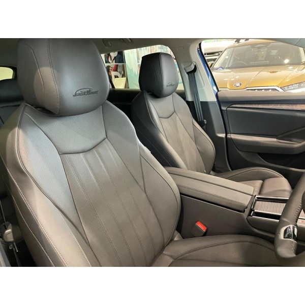 SKODA Superb - 2.0 TDI Laurin & Klement DSG 4WD Euro 6 (s/s) 5dr