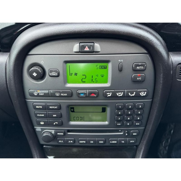 Jaguar X-type - 2.5 V6 Sport Premium (AWD) 4dr