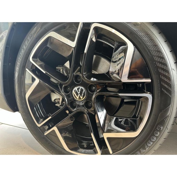 Volkswagen Passat - 1.5 eTSI MHEV R-Line DSG Euro 6 (s/s) 5dr