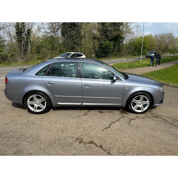 Audi A4 - 2.5 TDI S line 4dr