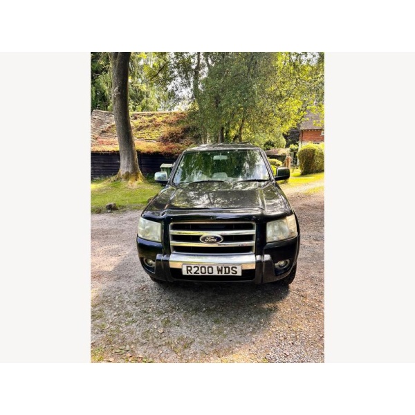Ford Ranger - 2.5 TDCi XLT Thunder Pickup 4dr Diesel Manual 4x4 (140 bhp)