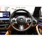 BMW 3 Series Saloon - BMW 320i M Sport 2.0 4dr