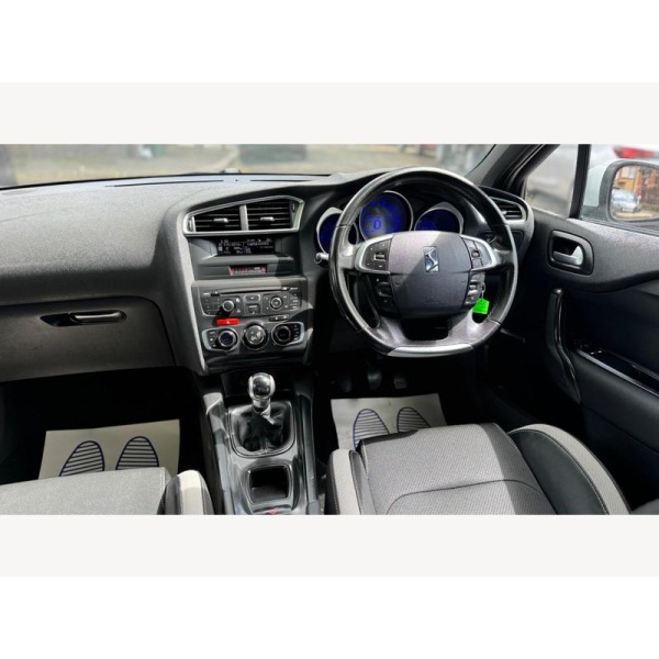 Citroen DS4 - 1.6 VTi DStyle Euro 5 5dr