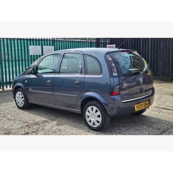 Vauxhall Meriva - 1.6i 16v Life 5dr
