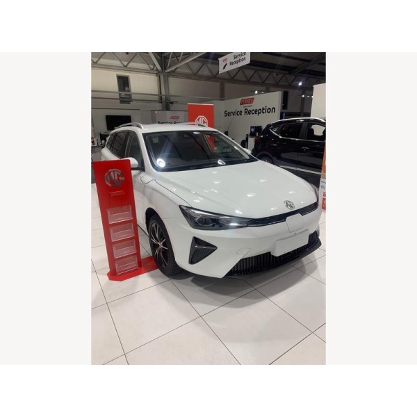 MG MG5 - 61.1kWh SE Estate 5dr Electric Auto (156 ps)