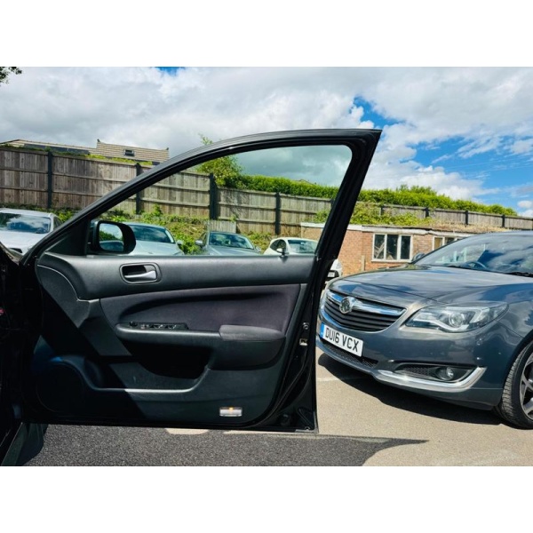 Honda Accord - 2.2 i-CDTi SE 4dr (hands free)