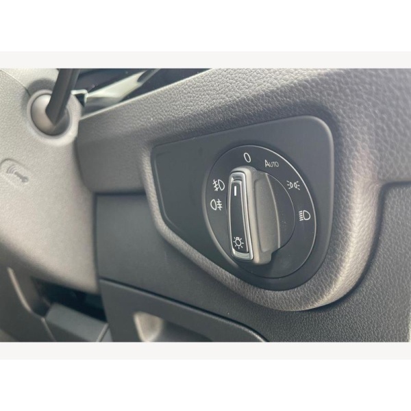 Volkswagen Touran - 1.5 TSI EVO SEL DSG Euro 6 (s/s) 5dr