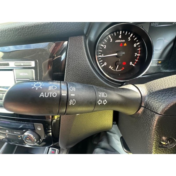 Nissan Qashqai - 1.2 DIG-T Acenta 2WD Euro 5 (s/s) 5dr