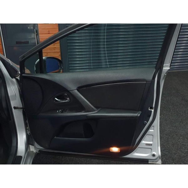 Toyota Avensis - 1.8 V-Matic T2 Euro 4 4dr
