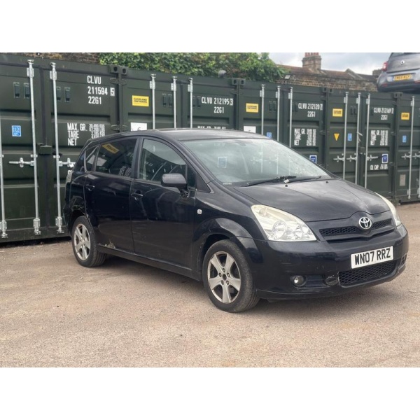 Toyota Corolla Verso - 1.8 VVT-i T3 5dr