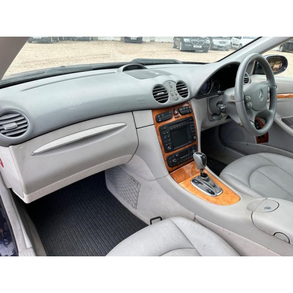 Mercedes-Benz CLK - 2.6 CLK240 Elegance 2dr