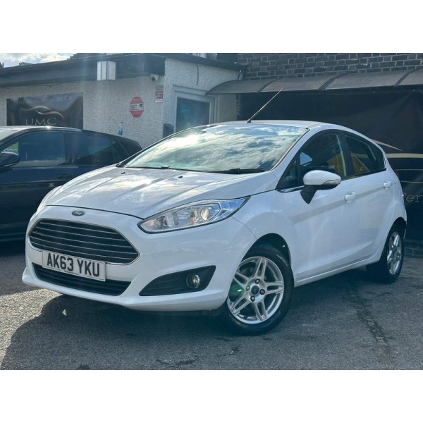 Ford Fiesta - 1.5 TDCi Zetec Euro 5 5dr