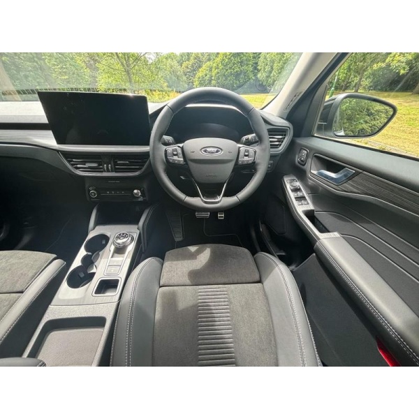 Ford Kuga - 2.5 EcoBoost Duratec 14.4kWh Active CVT Euro 6 (s/s) 5dr