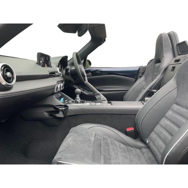 Mazda MX-5 - Roadster 2.0 184ps Homura / Black Recaro 2dr