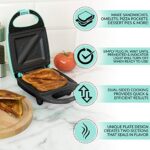 Nostalgia Pizza Pockets Maker, 520W, Mint Green
