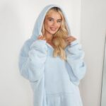 Sienna Hooded Blanket with Ultra Soft Sherpa Lining
