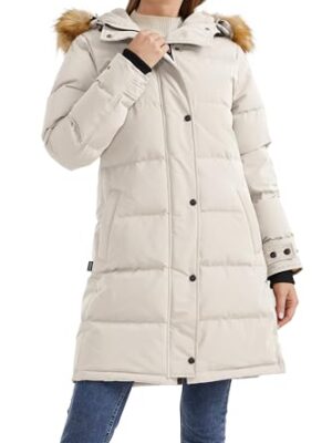 Orolay Women's Insulated Down Coat with Faux Fur Hood