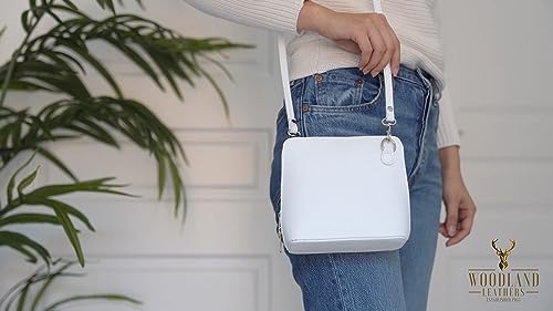 Small Vera Pelle Leather Crossbody Bag for Women