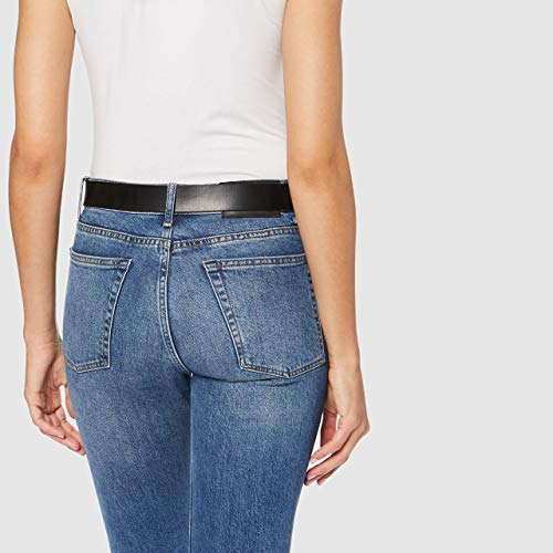 Tommy Hilfiger Women's Leather Belt with Silver Buckle